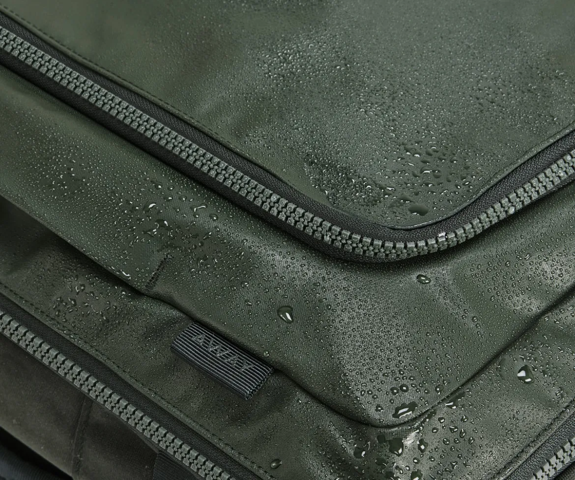 Active Convertible Backpack 45L in Forest Green