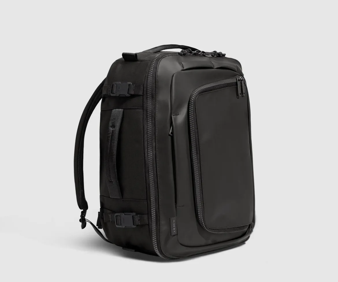 Active Convertible Backpack 25L in Jet Black