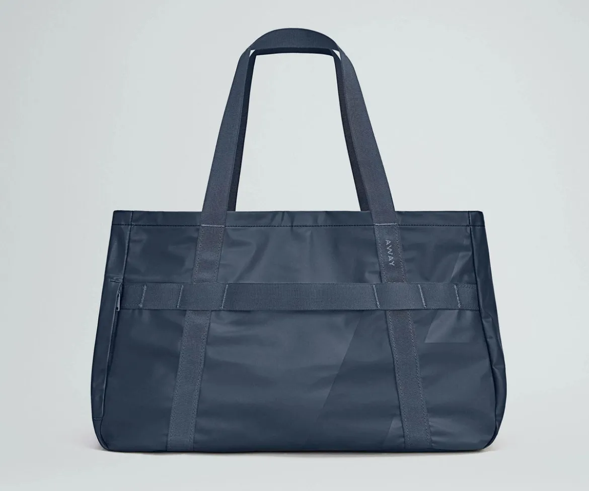 Active Tote 45L in Navy Blue