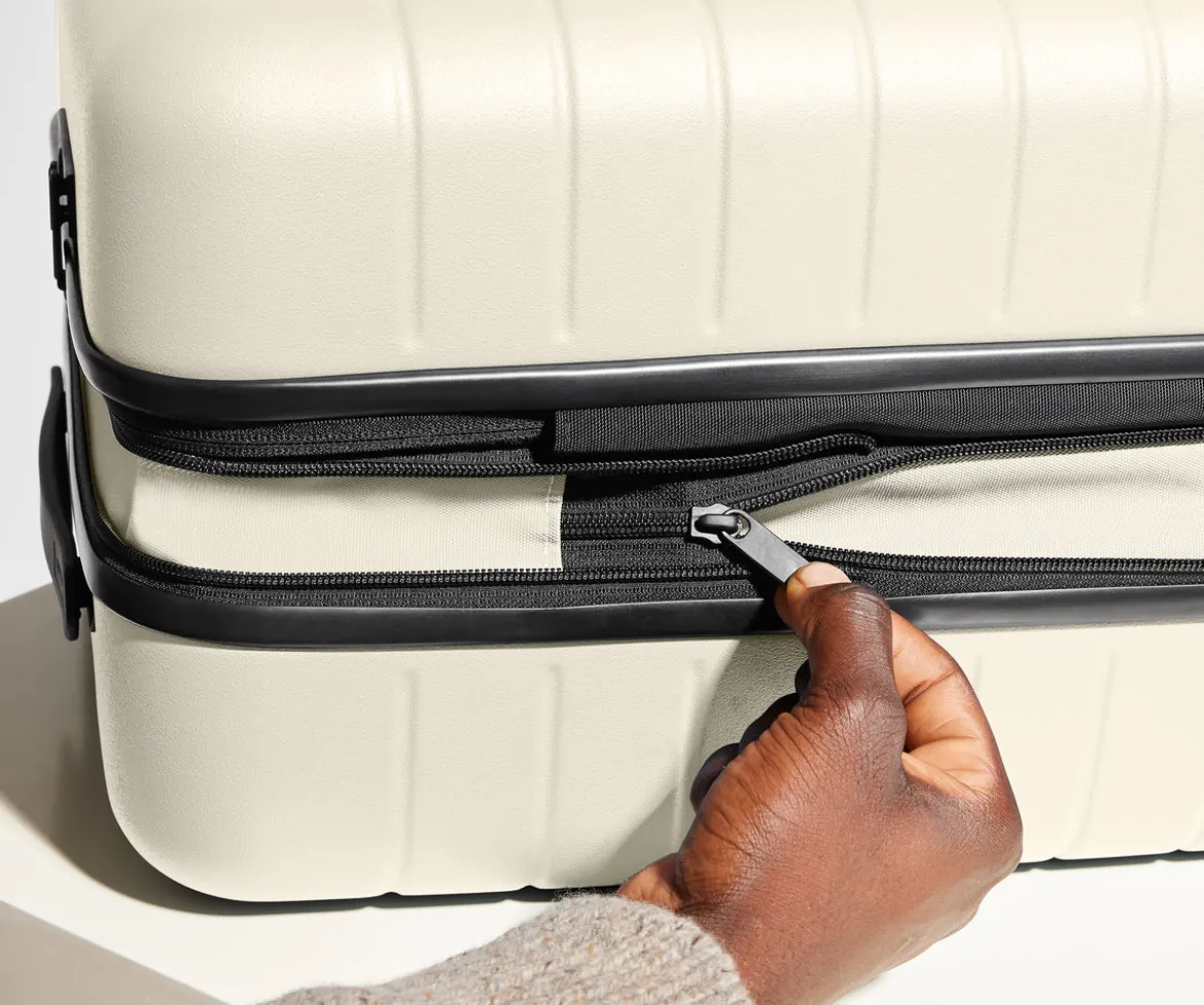 The Carry-On Flex in Salt White