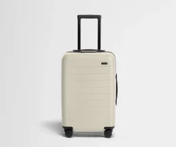 The Carry-On in Salt White
