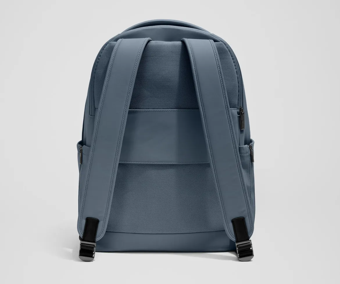 The Commuter Backpack in Coast Blue