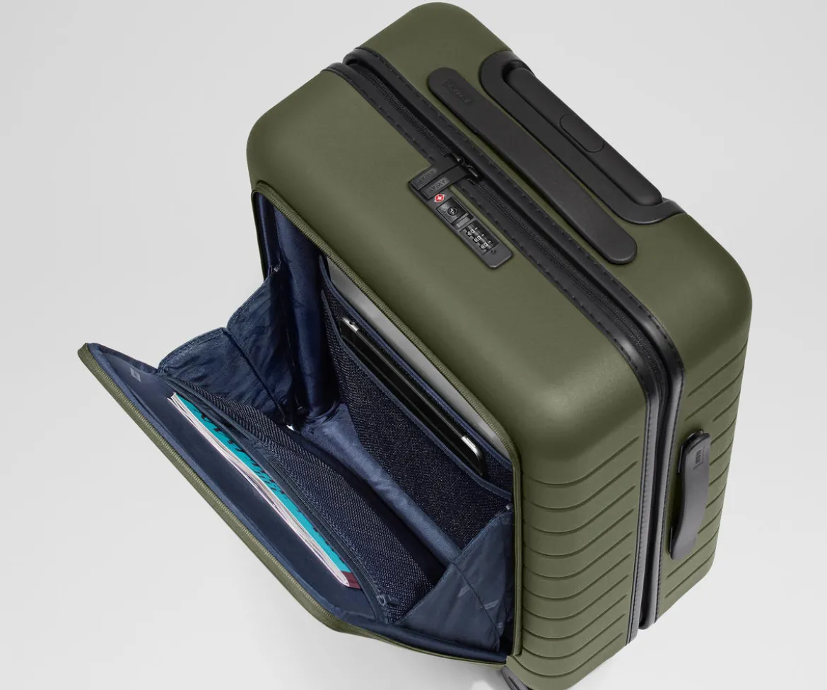 The Executive Carry-On in Olive Green