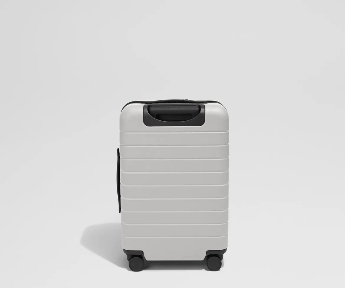 The Executive Carry-On in Cloud Gray