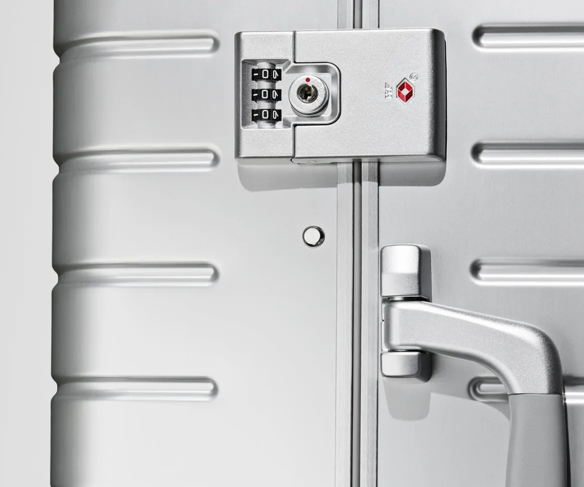 The Medium: Aluminum Edition in Silver