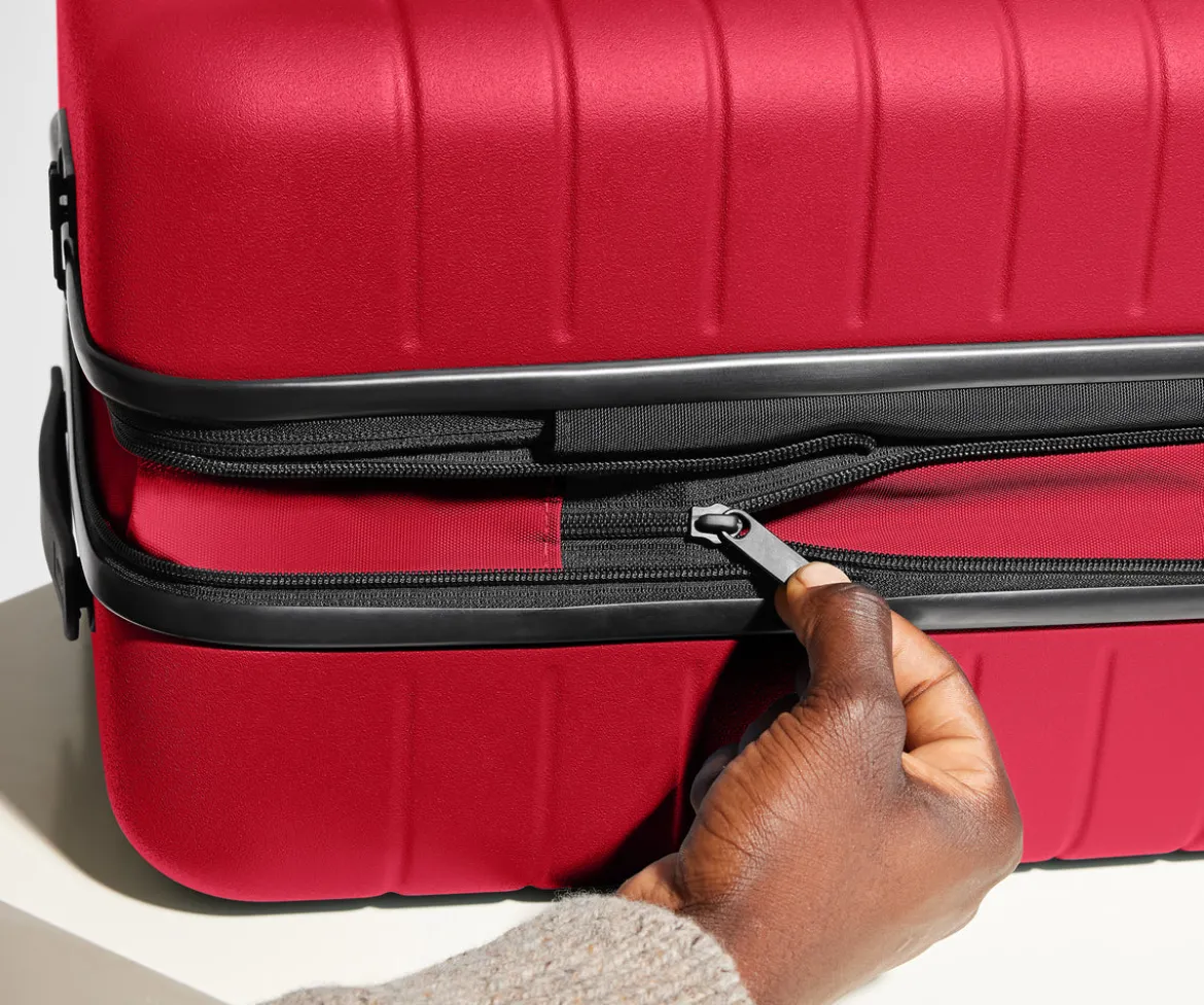 The Medium Flex in Cherry Red