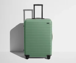The Medium in Sea Green