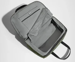 The Overnight Bag in Olive Green