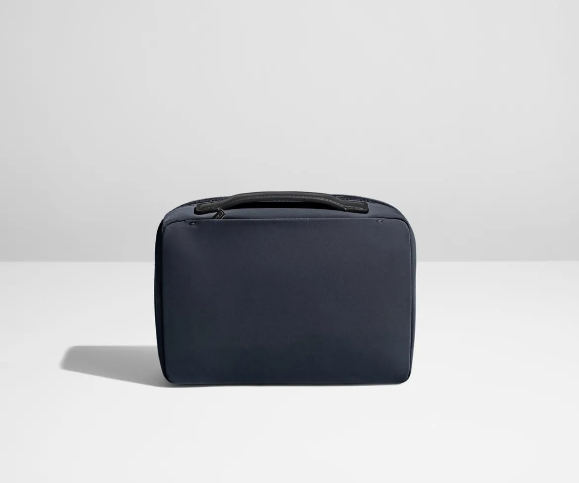 The Small Toiletry Bag in Navy Blue